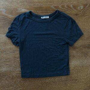 Zara Women’s Navy Blue Crop Top